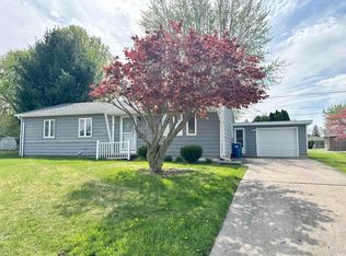 729 Parkway Dr, Logansport, IN