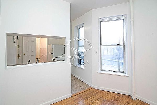1st image of 452 W 36th St #3RE