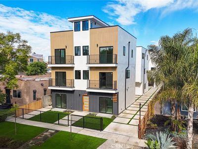 5209 W 20th, Los Angeles, CA, 90016