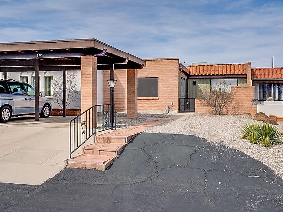 3rd image of 313 N Calle Del Diablo