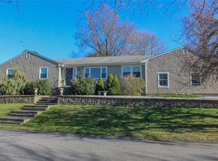 70 Lewis St, Tiverton, RI 02878