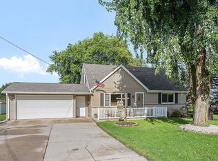 816 Landis St, Collins, WI 54207