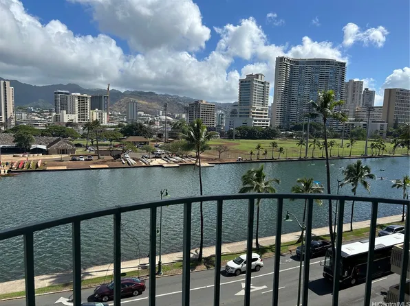 1909 Ala Wai Blvd APT 604, Honolulu, HI 96815