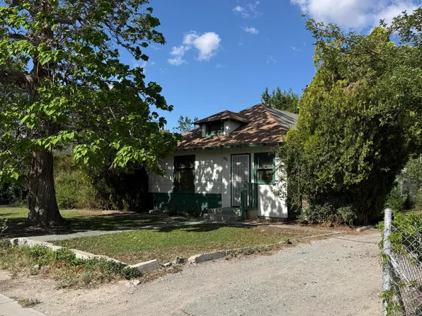 513 S Main St, Yerington, NV 89447