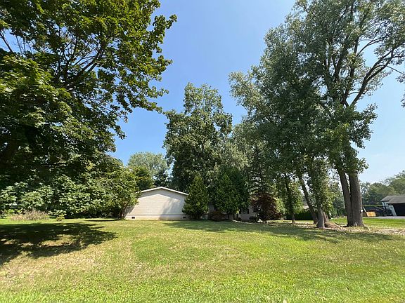 2nd image of 4652 Patrick Rd