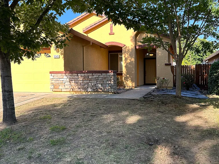 3349 Verdeca Way — Photo 1