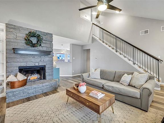 2nd image of 1808 Sylvia Ln