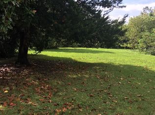 118 S Main St E, Mayesville, SC 29104