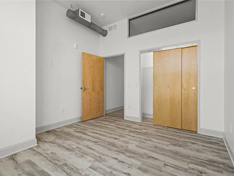 105 Main St #2 — Photo 17