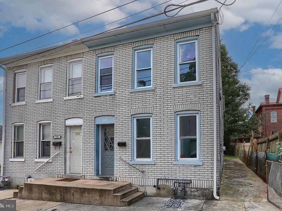 1st image of 333 Hornet St