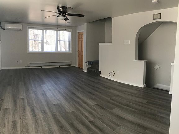 4th image of 2747 S Darien St Frnt 2