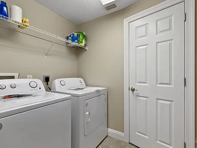 10335 Gulf Beach Hwy #205 — Photo 8