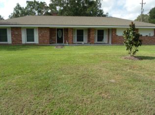 901 S Texas St, Deridder, LA 70634