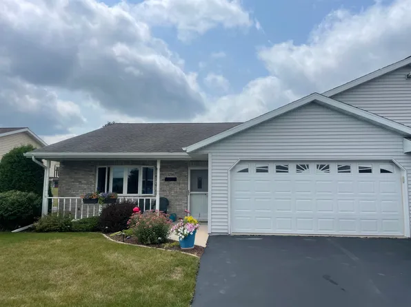 1216 Kristel Hts, Kiel, WI 53042