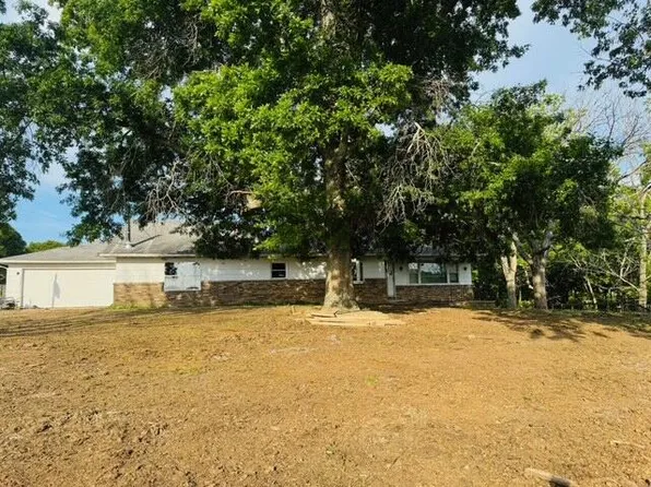 4710 State Route A, Macomb, MO 65702