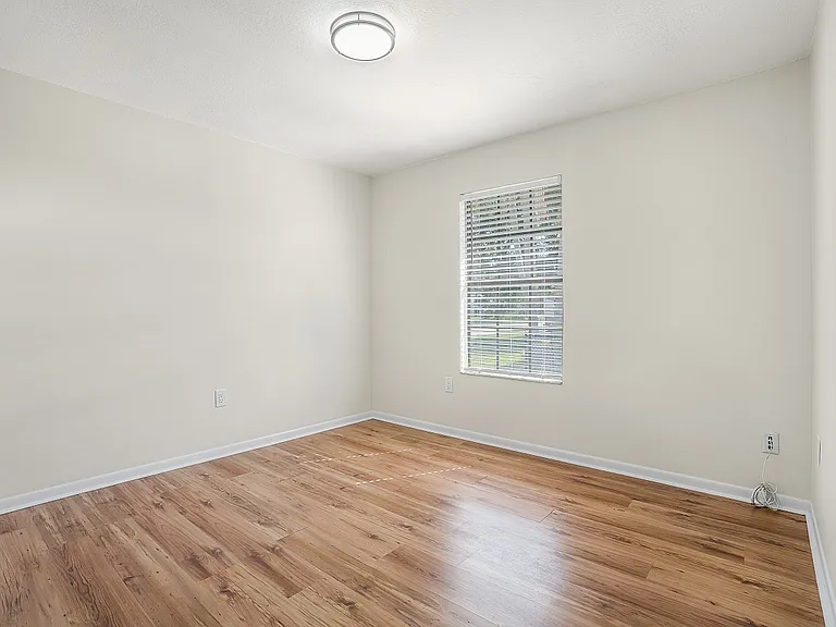 722 Carnival Ter — Photo 31