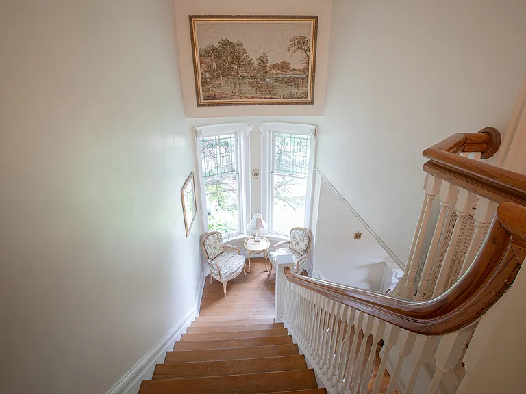 169 N State St — Photo 22