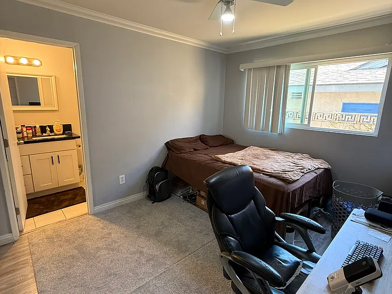 223 N Palo Cedro Dr — Photo 19