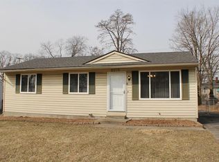 3010 Emmons Ave, Rochester Hills, MI 48307