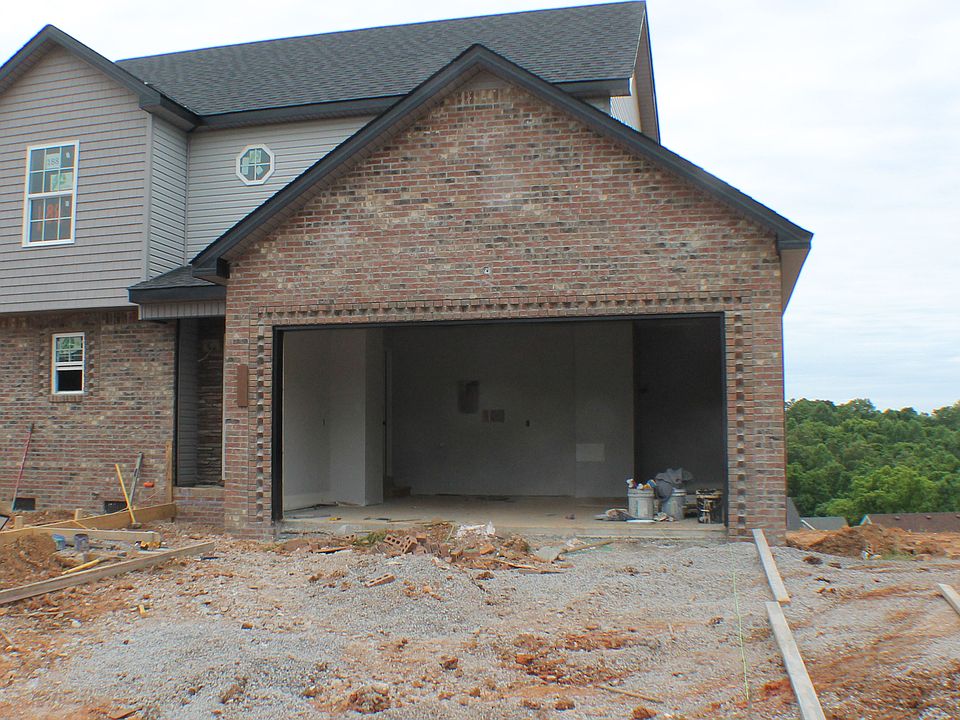 1st image of 806 Banister Dr