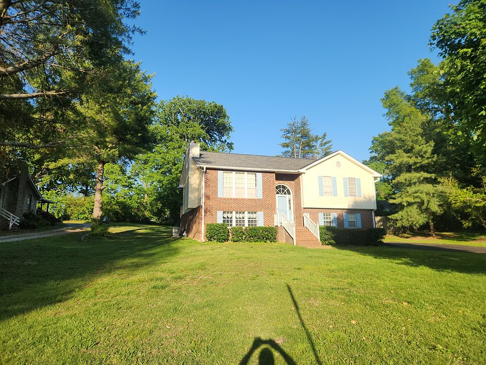 1st image of 951 Belvedere Dr