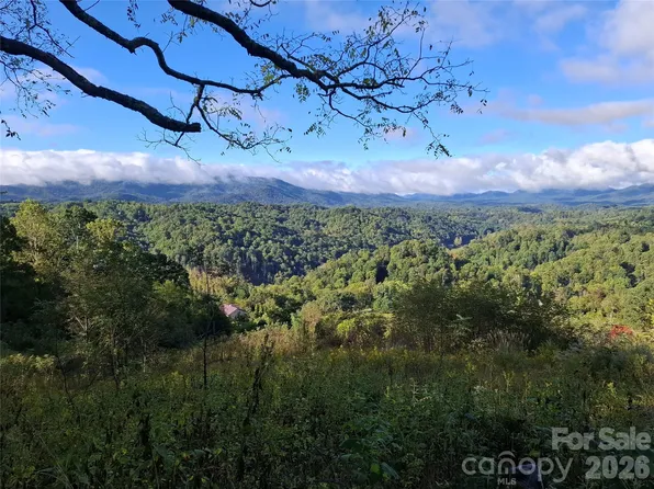 310 Sunset Mtn #11, Bakersville, NC 28705
