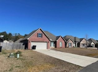 28449 Plum St, Ponchatoula, LA 70454