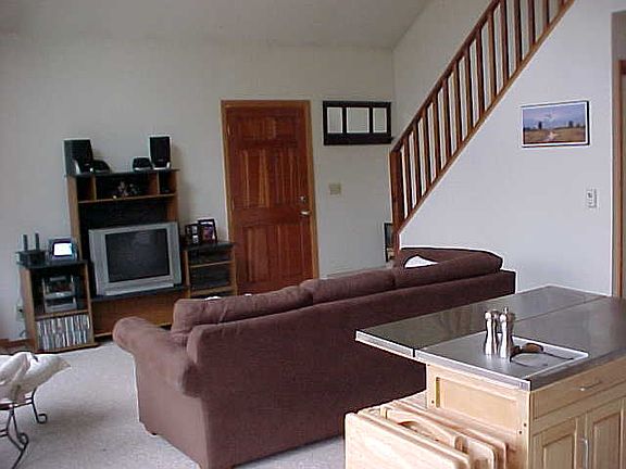 5th image of 1519 Lake Dr