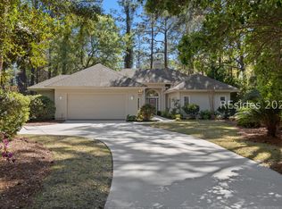 10 Sagebush Ln, Hilton Head Island, SC 29926