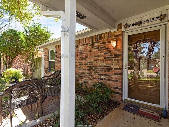 2nd image of 3306 Coastal Dr