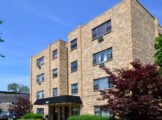 6400 N Ridge Blvd APT 407, Chicago, IL 60626
