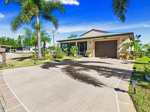 2nd image of 14294 Zorzal Avenue
