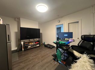527 8th St APT 1A, Union City, NJ 07087
