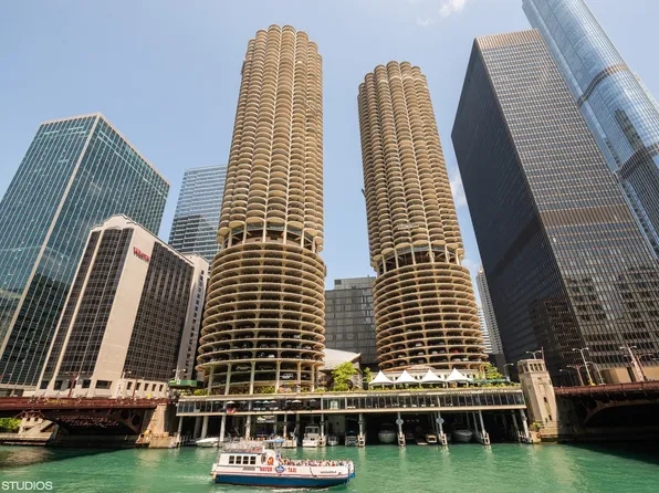 300 N State St APT 5803, Chicago, IL 60654