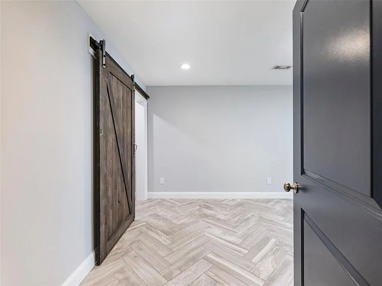 378 Bill Kennedy Way SE — Photo 47