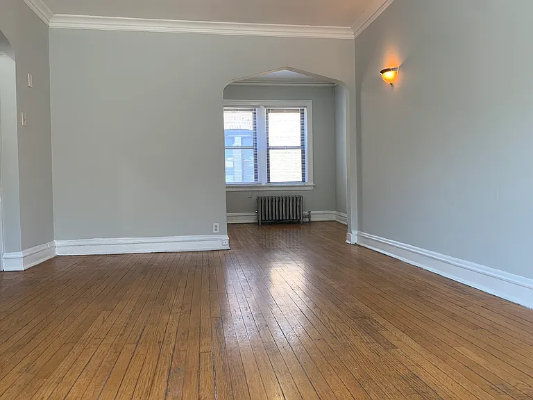 6223 N Artesian Ave #3E — Photo 5