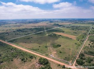 1130 East Rd, Sayre, OK 73662