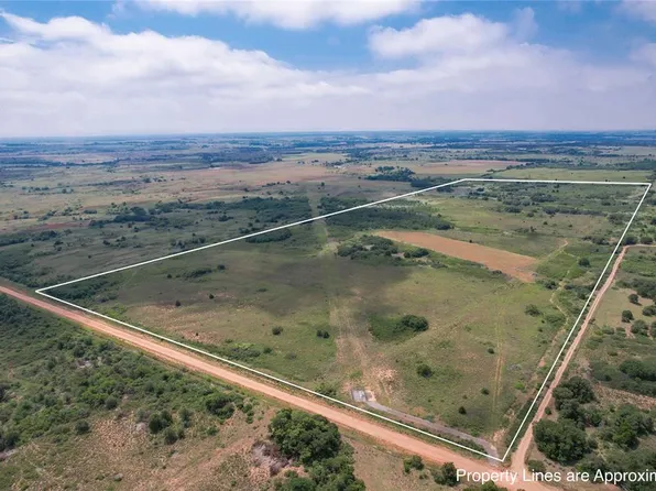 1130 East Rd, Sayre, OK 73662