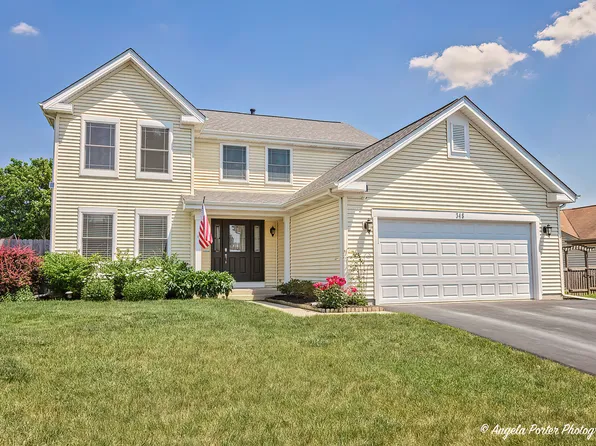 348 Indian Ridge Trl, Wauconda, IL 60084