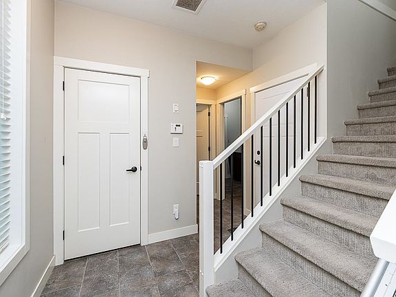 4th image of 7435 Morrow Rd #8