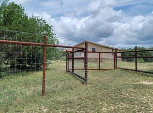 474 Medina Dr, Bandera, TX 78003