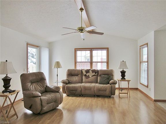 2nd image of 4050 Delmar Ct