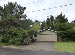 241 Ivy St, Florence, OR 97439