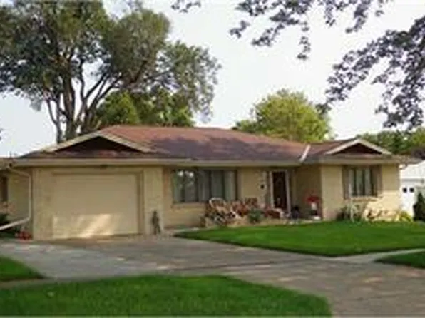 1008 Elm St, Harlan, IA 51537