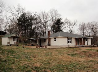 10403 New Hope Rd, Bon Aqua, TN 37025