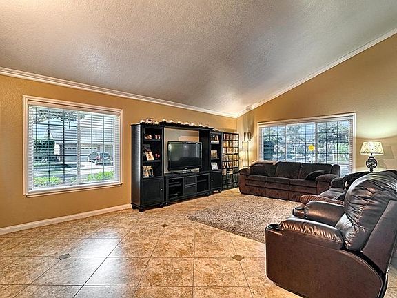 5th image of 1866 N Cornet Pl