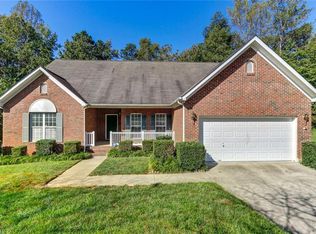 3086 Brookforest Dr, Greensboro, NC 27406