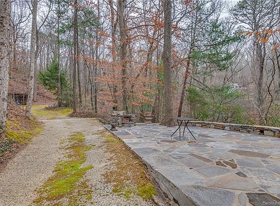 4th image of 3063 Lynn Rd