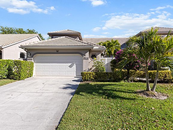2nd image of 5465 Monterey Circle #16