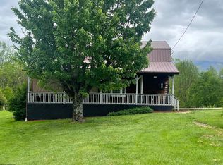3354 Wilson Ridge Rd, Strange Creek, WV 25063